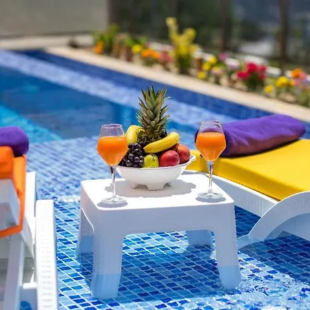 Ali's * Kalkan