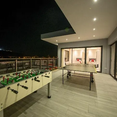 Ali's Villa *